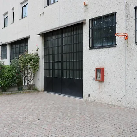 Apartamento Sleep With Balcony - 7 Assago